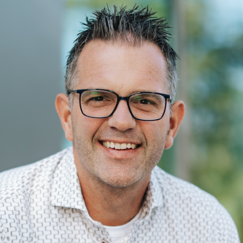 Arno Hoogeveen.png